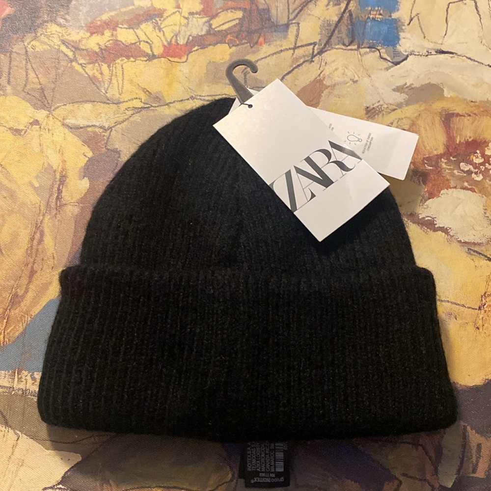 Zara Beanie